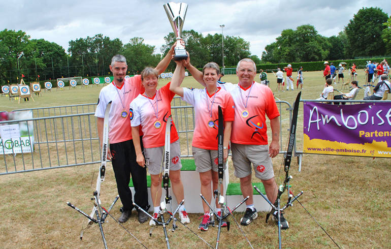 Les archers du club d'Amboise, association de tir à l'arc.