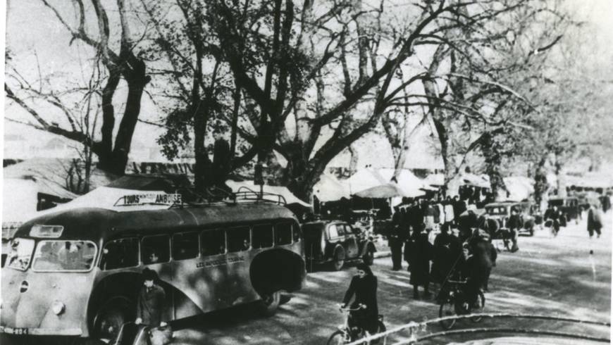 Photo ancienne du marché d'Amboise.