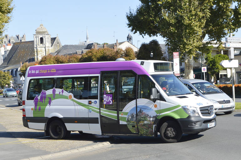 Bus d'Amboise.