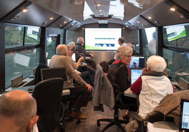 Le Bus numérique © Le Bus numérique Le Bus numérique © Le Bus numérique