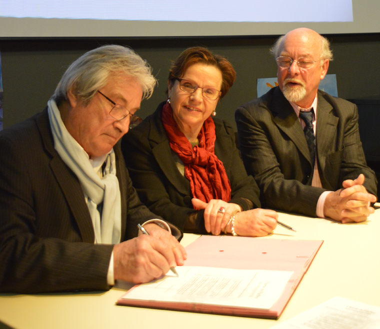 Signature de la charte de l'arbre Signature de la charte de l'arbre